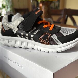 Dream Pair Black and Orange Kids Sneakers
